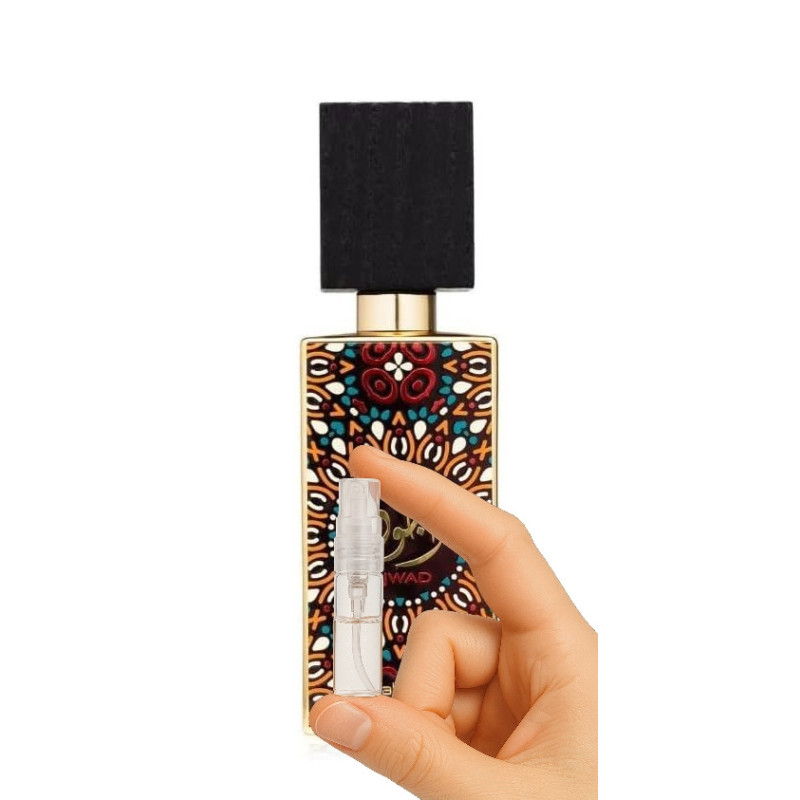 Lattafa Ajwad Eau de Parfum 2ml – Luxury Perfume with Exclusive Notes. Original perfume in a 2 ml atomizer.