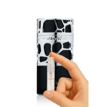 Lattafa Qimmah EdP Spray Masculino,  Elegância e Poder Olfativo. Perfume original em atomizador de 2 ml.