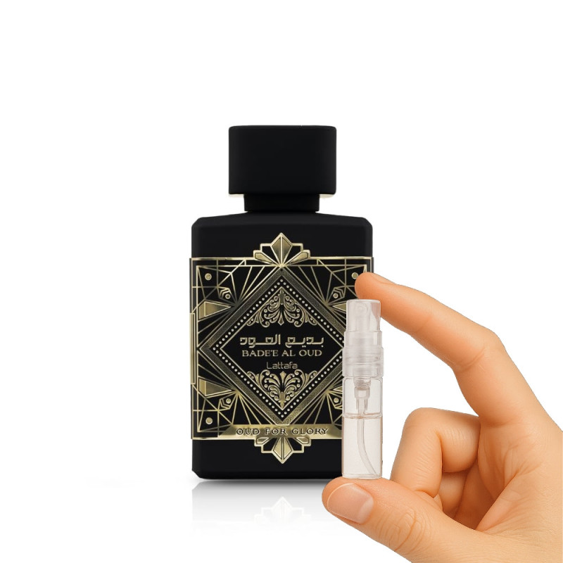 Lattafa Oud For Glory Bade'e Al Oud EdP Unisex 2ml – an intense and luxurious fragrance. Original perfume in a 2 ml atomizer.